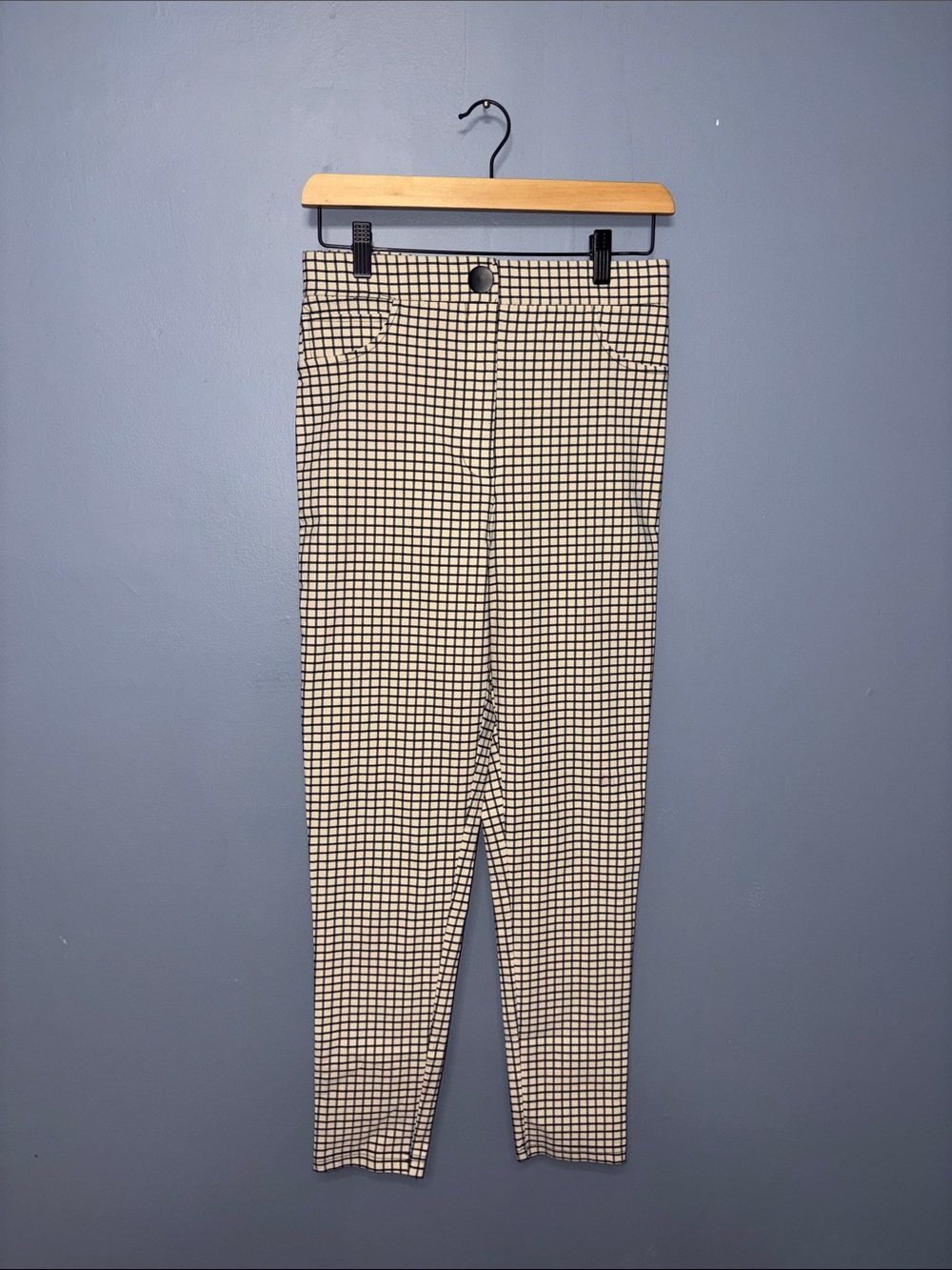 Zara • Cream Plaid Pants